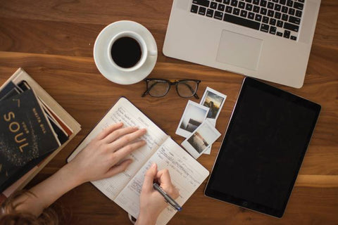 How to Cut Out Clutter and Refocus